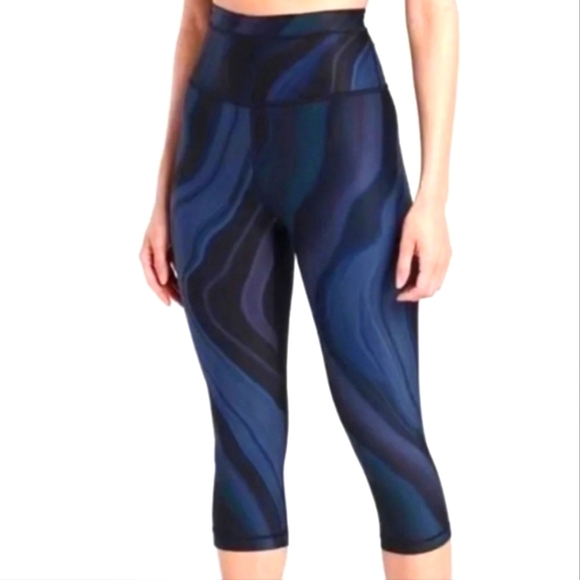 Athleta Accelerate Geode Crop Petal Pusher Leggings Size 2X Navy Black Purple - Picture 2 of 11
